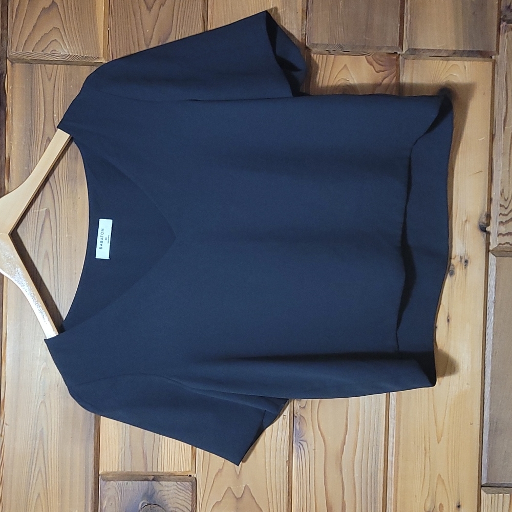 Babaton Black V-Neck Short Sleeve Top - Picture 3 of 5